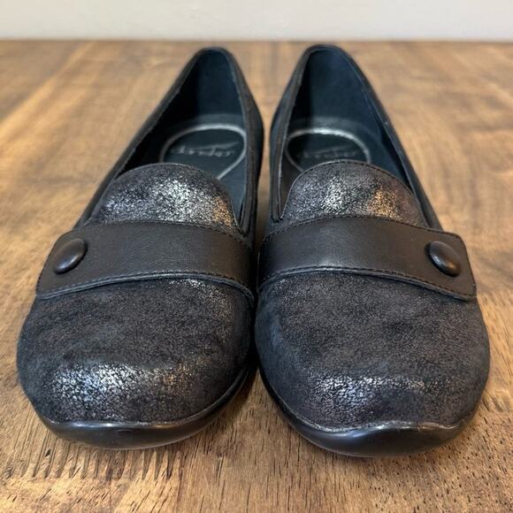 Dansko Olena Leather Pewter Metallic Suede Professional Clog Shoe Women's Sz 38 - Picture 3 of 9